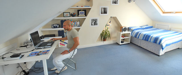 Photograph of a �93 ensuite bedroom