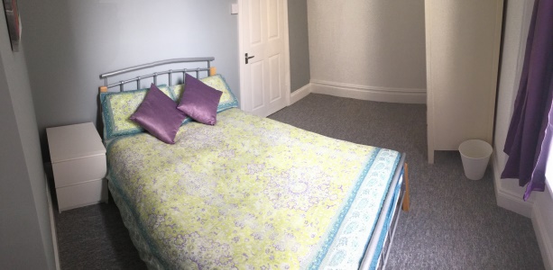 Double Bedroom in this 1-bed student flat