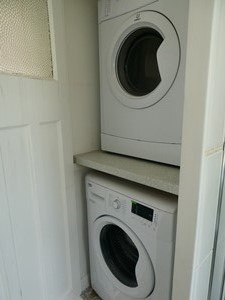 Utility space (washing machine & tumble dryer)